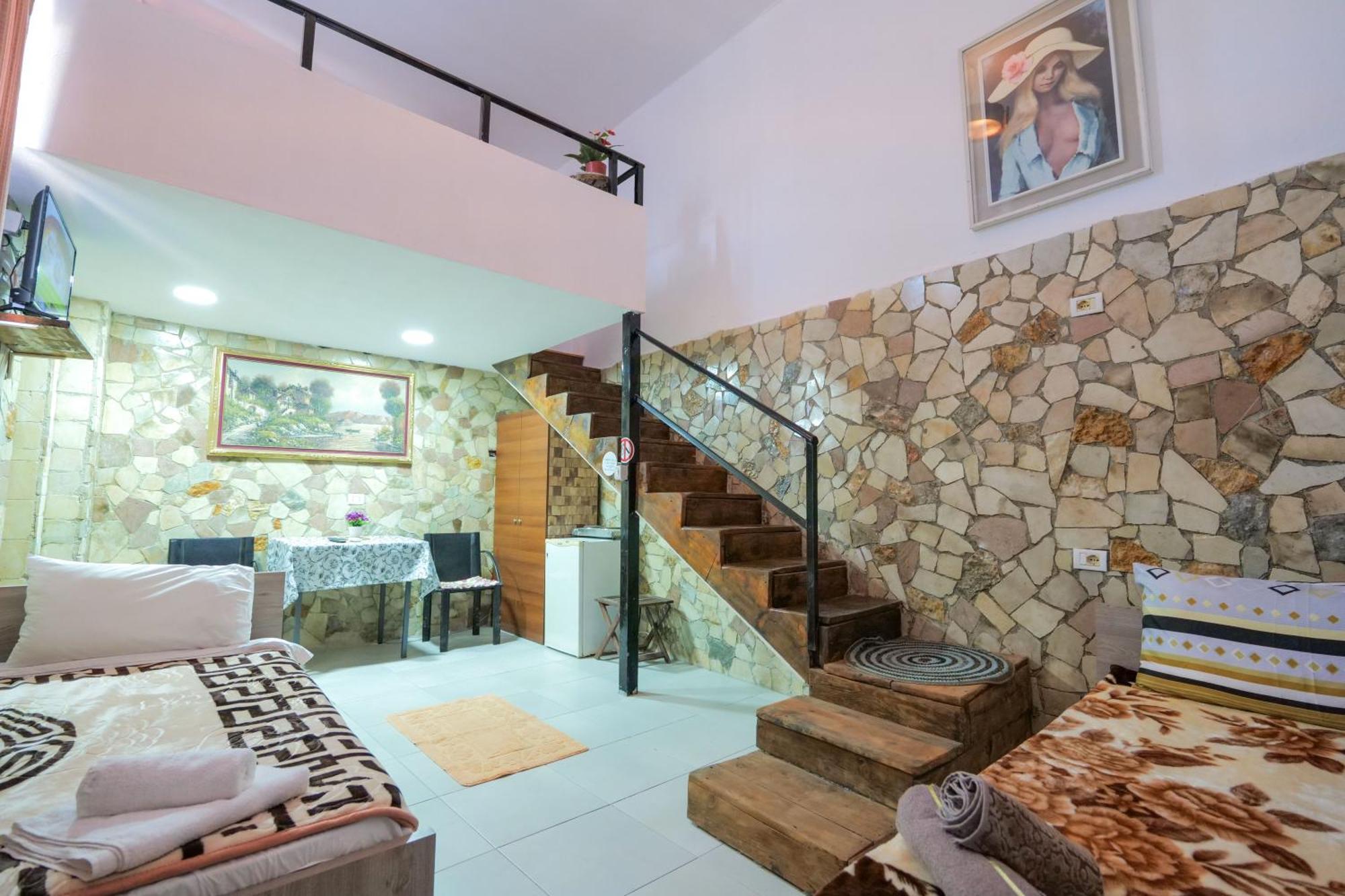 Garden Villa Lake Side & Glamping Ksamil Extérieur photo