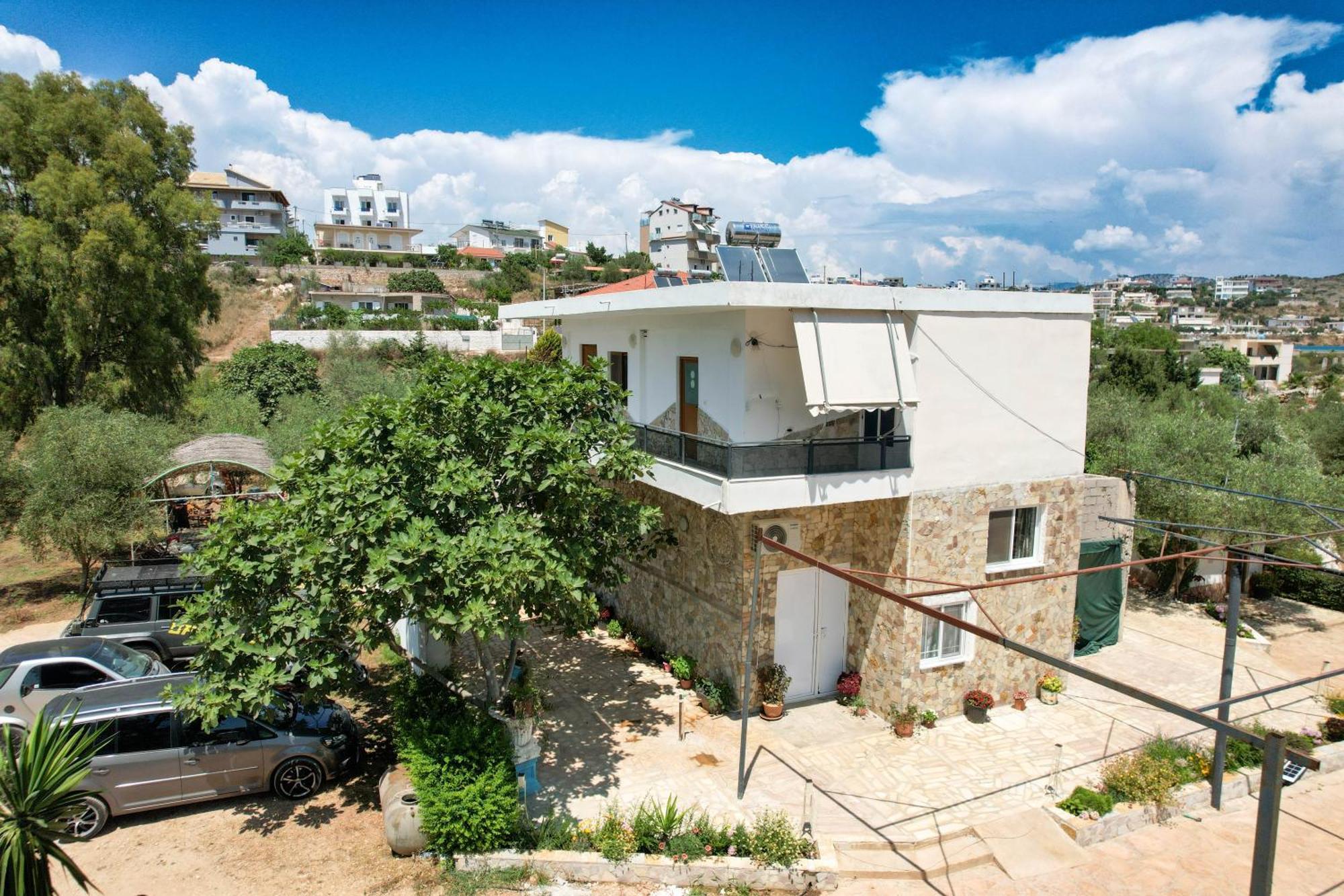 Garden Villa Lake Side & Glamping Ksamil Extérieur photo