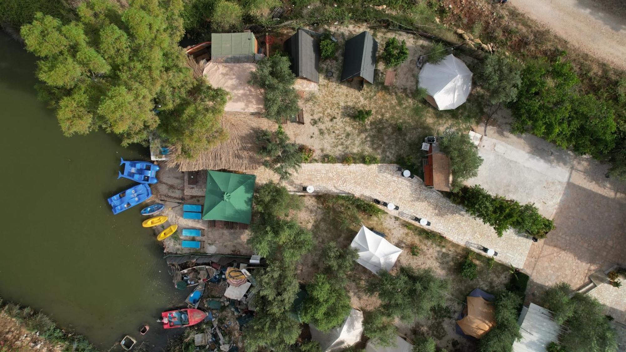 Garden Villa Lake Side & Glamping Ksamil Extérieur photo