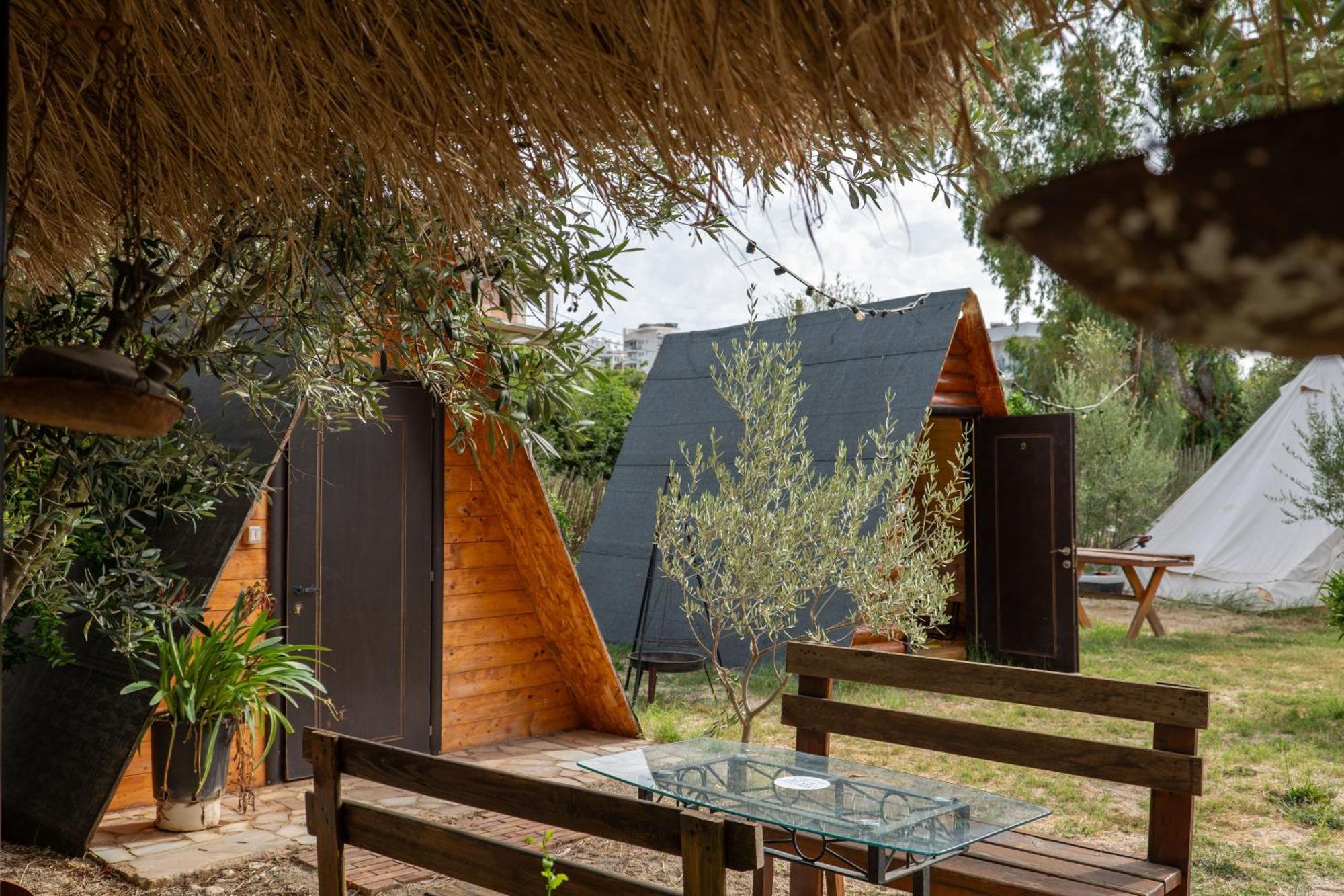 Garden Villa Lake Side & Glamping Ksamil Extérieur photo