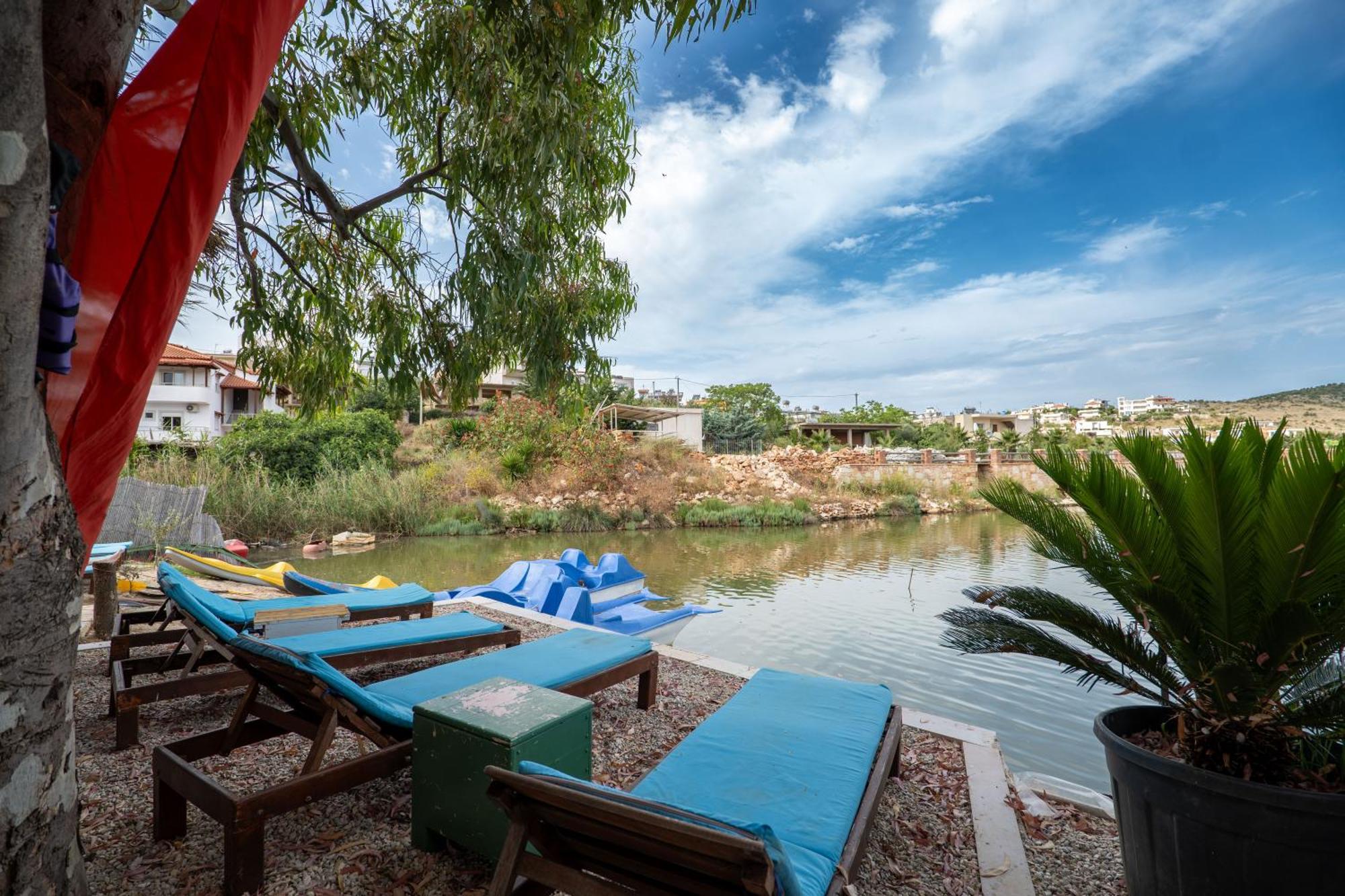 Garden Villa Lake Side & Glamping Ksamil Extérieur photo